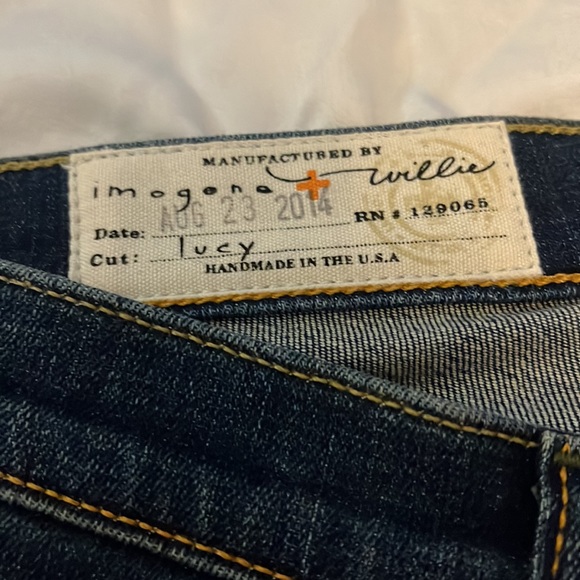 Imogene + Willie Lucy cut jeans - Picture 3 of 9